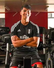 CAMISETA NUEVA FPF PERU TEAM - ENTRENAMIENTO - ENTRENAMIENTO - ADIDAS NEGRA 2024 segunda mano  Embacar hacia Mexico