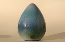 Enameled ceramic egg. d'occasion  Expédié en Belgium