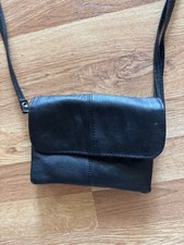 4 zippered small purses for sale  Ashtabula