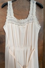 Belle chemise nuit d'occasion  Paris XI