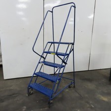 Working height self for sale  Middlebury