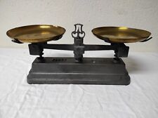 Ancienne balance plateaux d'occasion  Chambon-sur-Voueize