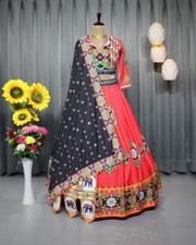 Lourd mariage indien d'occasion  Expédié en France