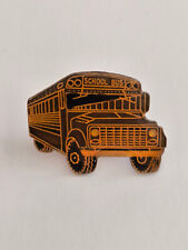 Pin badge bus d'occasion  Les Clayes-sous-Bois