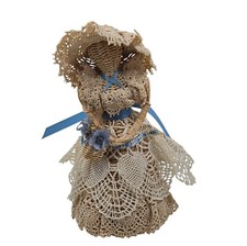 Muñeca de paja tejida de mimbre vintage de 10" hecha a mano vestido de encaje decoración artística de 10" segunda mano  Embacar hacia Mexico