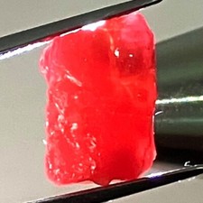Belo rubi vermelho áspero natural aquecido normal 13,58 quilates Madagascar, usado comprar usado  Enviando para Brazil