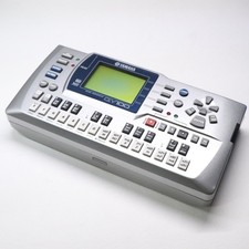 Yamaha qy100 d'occasion  Expédié en Belgium
