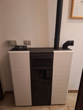 Stufa pellet parete usato  Frassinoro