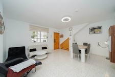 Modern holiday apartment for sale  STANMORE