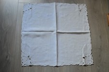 Nappe carrée broderie d'occasion  Saint-Fargeau-Ponthierry