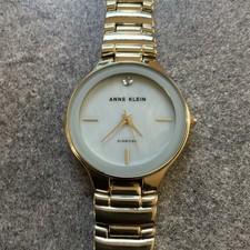 Relógio feminino Anne Klein diamante 32 mm caixa tom dourado com mostrador esfregão caixa P comprar usado  Enviando para Brazil