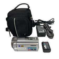 Filmadora Digital Sony Handycam DCR-SX65 Zeiss Zoom 70x com Bateria e Cabo de Alimentação comprar usado Filmadora Digital Sony Handycam DCR-SX65 Zeiss Zoom 70x com Bateria e Cabo de Alimentação comprar usado  Enviando para Brazil