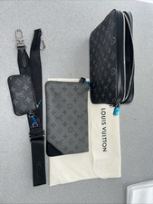 Trio men messenger for sale  HAMPTON