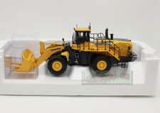 Universal hobbies komatsu d'occasion  Expédié en Belgium