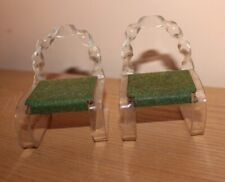 Meio século moderno 2 cadeiras de boneca Lucite ou plástico 2 3/4 "de altura x 2 1/8" de largura comprar usado  Enviando para Brazil