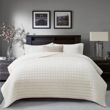 Luxury velvet quilt for sale  North Bergen