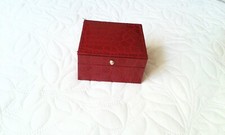 Astuccio gioielli similpelle usato  Roma