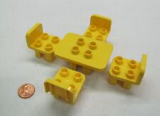 Lego Duplo MESA AMARELA E 4 CADEIRAS Móveis para Casa Casa Casa de Bonecas Cozinha Jantar comprar usado  Enviando para Brazil