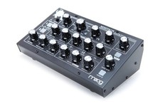 Moog minitaur analog d'occasion  Expédié en Belgium
