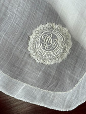 Dentelle ancienne mouchoir d'occasion  Morestel