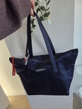 Tommy hilfiger tote for sale  WIGAN