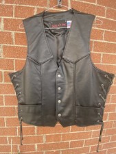 Gilet biker pelle usato  Torino