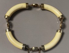 Bracelet ancien sculpté d'occasion  France