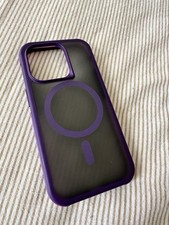 Capa roxa Torras iPhone 14 Pro  comprar usado  Enviando para Brazil