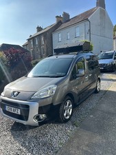 Peugeot partner berth for sale  LLANDYSUL