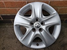 One genuine vauxhall for sale  MELTON MOWBRAY