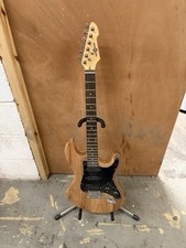 Gear4music electric guitar for sale  CHESTERFIELD