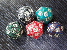 (Contador de Vida) MTG, Strixhaven, Spindown D20 dados cada um (5 dados no total) comprar usado  Enviando para Brazil