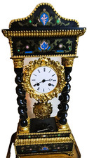 Pendule bois noirci d'occasion  Mer