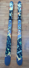 Movement source skis for sale  CREDITON