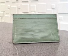 Usado, Autêntico Muito RARO LOUIS VUITTON Verde Epi Porta-Cartão Elétrico Estojo Amande comprar usado  Enviando para Brazil
