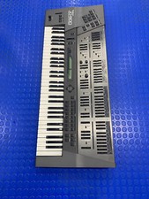 Roland 800 synthesizer d'occasion  Expédié en Belgium