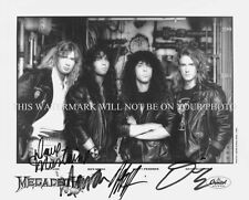 FOTO AUTOGRAFADA DA BANDA DO MEGADETH 8x10 RPT NICK MENZA DAVE MUSTAINE MEGADEATH comprar usado  Enviando para Brazil