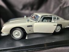 AUTOart James Bond Goldfinger 007 Aston Martin escala 1:18 Inv. #2786 comprar usado  Enviando para Brazil