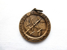 Medaglia associazione arma usato Medaglia associazione arma usato  Correggio