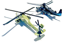Usado, Modelos de helicóptero de ataque 1/100 2 Kamov Ka-52 Alligator + Boeing AH-64 Apache comprar usado  Enviando para Brazil