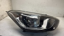 Faro anteriore destro usato  Italia