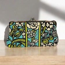Vera bradley clutch for sale  Jacksonville