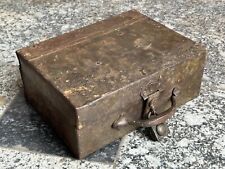 CAIXA DE BAGAGEM VINTAGE RÚSTICA FERRO TESOURO/ARMAZENAMENTO BAÚ COM CADEADO comprar usado  Enviando para Brazil