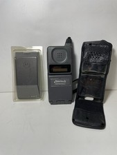 Pacote de telefone antigo de tijolos Motorola modelo década de 1990 não testado 34132WAREA   comprar usado  Enviando para Brazil