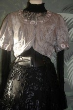 Satinbrokat bolero jacke gebraucht kaufen  Mülheim an der Ruhr