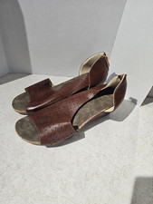 Pairs sandles one for sale  Silverdale