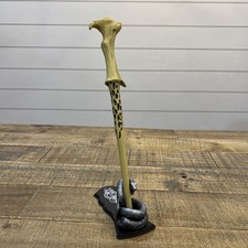 Varinha/suporte Warner Brothers Harry Potter 12” The Noble Collection Lord Voldemort, usado comprar usado Varinha/suporte Warner Brothers Harry Potter 12” The Noble Collection Lord Voldemort, usado comprar usado  Enviando para Brazil