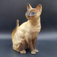 Ceramic sitting siamese for sale Ceramic sitting siamese for sale  CARDIFF