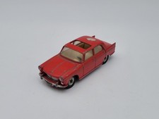 Ancienne voiture peugeot d'occasion  Toulon-