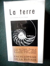 Pleiade encyclopédie terre d'occasion  Le Mesnil-Saint-Denis